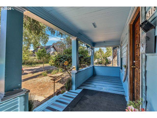 6318 Se 89TH Ave, Portland, OR 97266