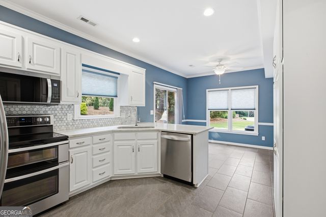 2084 York River Way, Suwanee, GA 30024