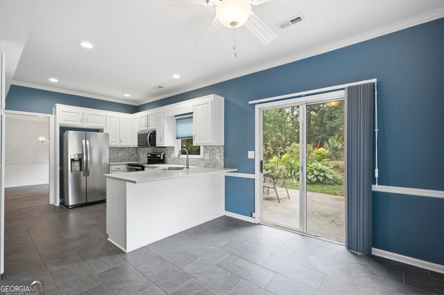 2084 York River Way, Suwanee, GA 30024