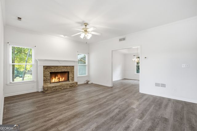 2084 York River Way, Suwanee, GA 30024
