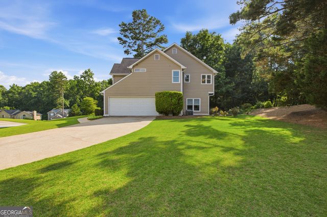 2084 York River Way, Suwanee, GA 30024