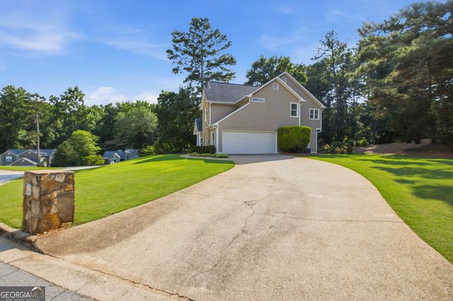 2084 York River Way, Suwanee, GA 30024