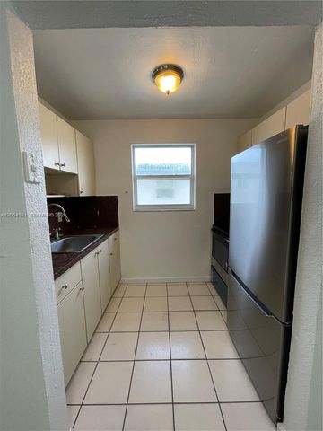 1243 NW 61st St 3, Miami, FL 33142