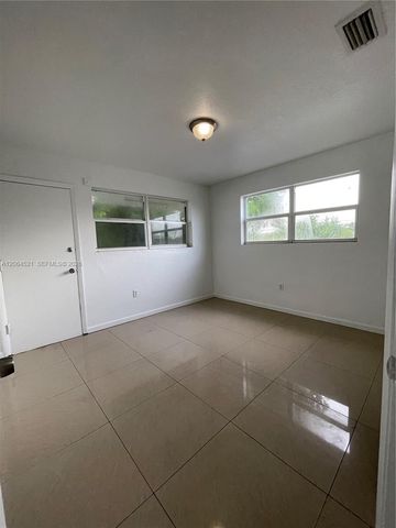 1243 NW 61st St 3, Miami, FL 33142