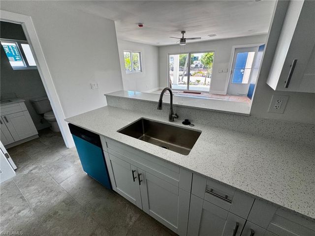 805 E Gulf DR B4, Sanibel, FL 33957