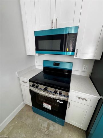 805 E Gulf DR B4, Sanibel, FL 33957