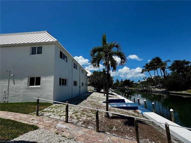 805 E Gulf DR B4, Sanibel, FL 33957
