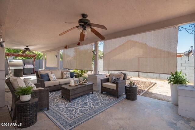 4718 N 92ND Avenue, Phoenix, AZ 85037