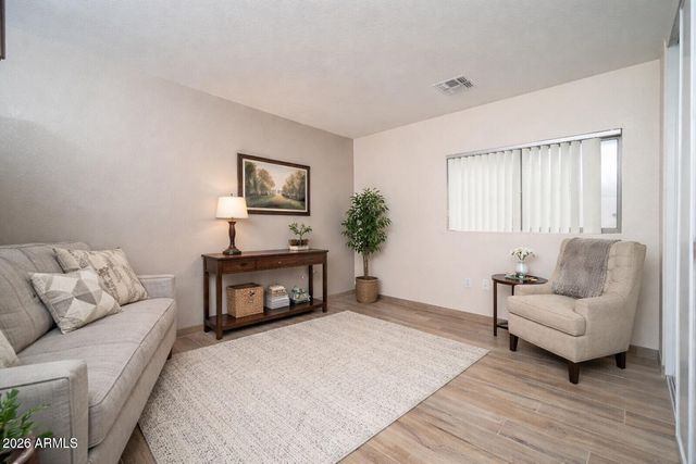 4718 N 92ND Avenue, Phoenix, AZ 85037