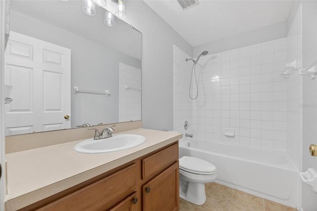 9613 CYPRESS HARBOR DRIVE, Gibsonton, FL 33534