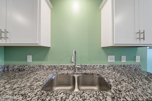 700 Discovery Cove, Newport, NC 28570