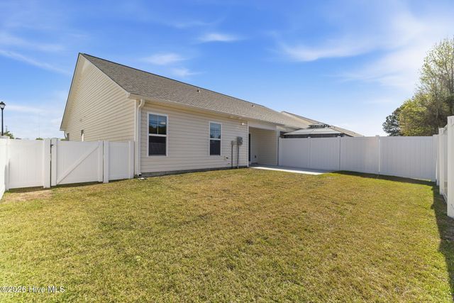 700 Discovery Cove, Newport, NC 28570