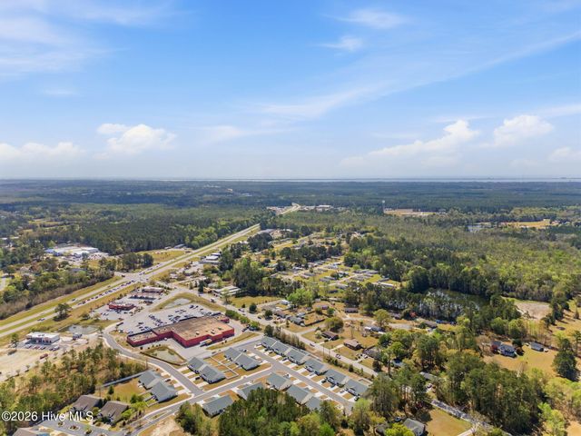 700 Discovery Cove, Newport, NC 28570