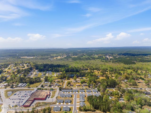 700 Discovery Cove, Newport, NC 28570