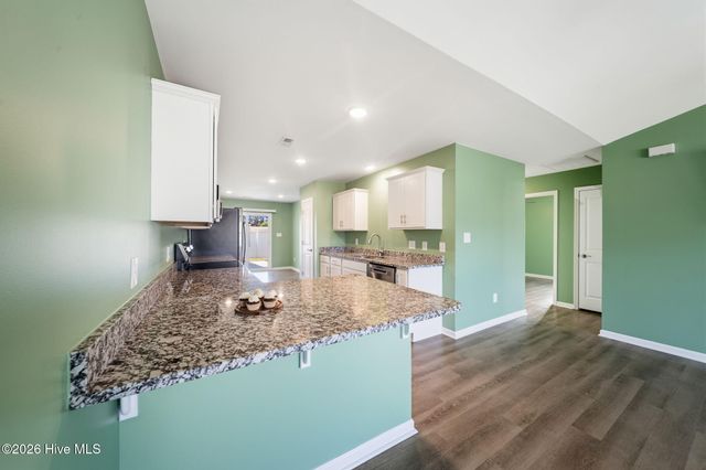 700 Discovery Cove, Newport, NC 28570