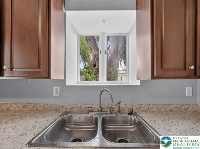 1523 Butler Street, Easton, PA 18042