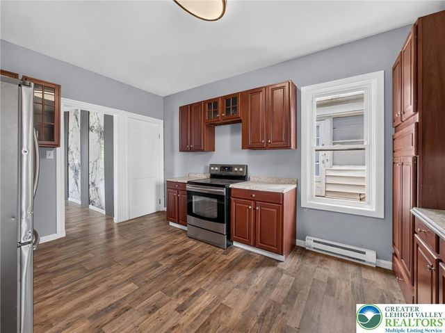 1523 Butler Street, Easton, PA 18042