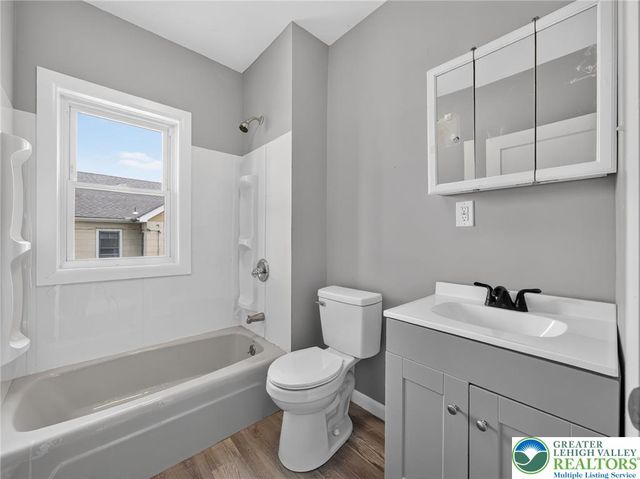 1523 Butler Street, Easton, PA 18042