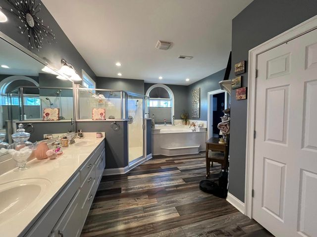 798 Oxbow Dr., Myrtle Beach, SC 29579