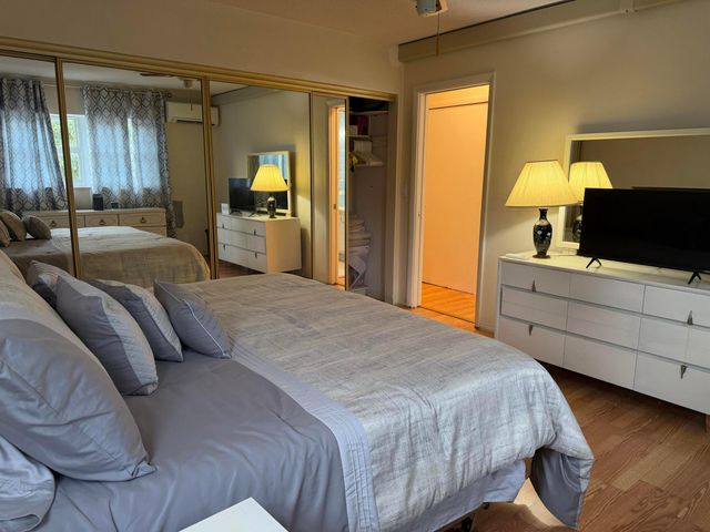 161 NE 10th Avenue 12b, Hallandale Beach, FL 33009