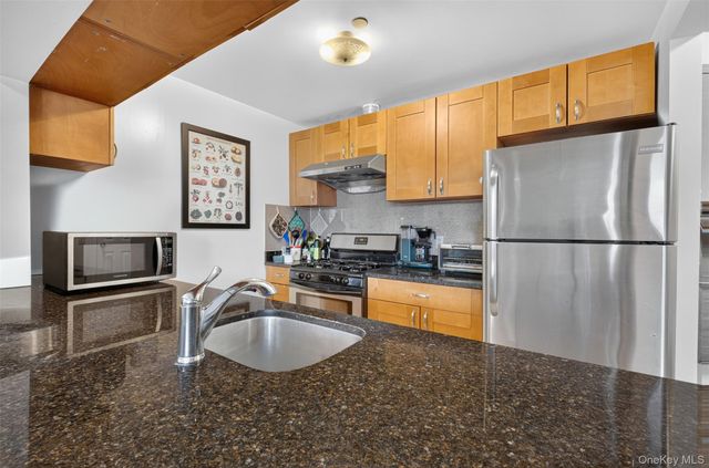 63-14 Queens Boulevard 3M, Woodside, NY 11377