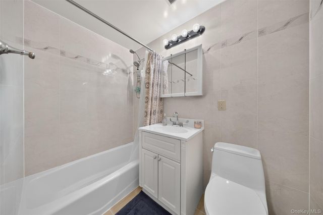 63-14 Queens Boulevard 3M, Woodside, NY 11377