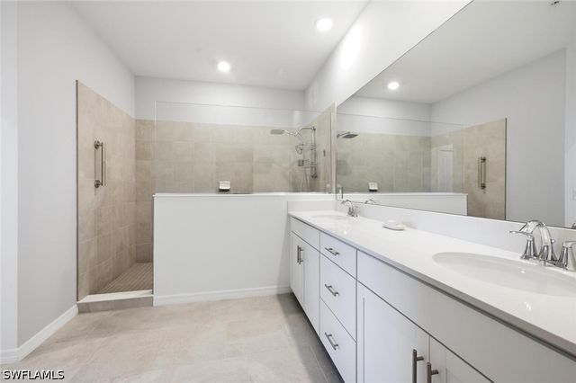 5604 Newcastle CT 5722, Ave Maria, FL 34142