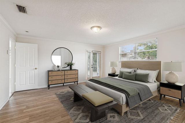 2515 W LEROY STREET, Tampa, FL 33607