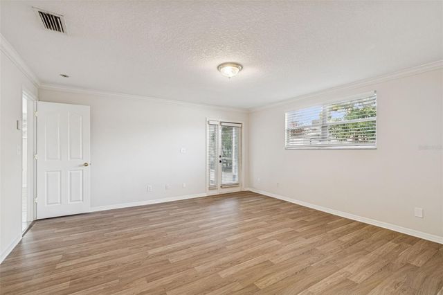 2515 W LEROY STREET, Tampa, FL 33607