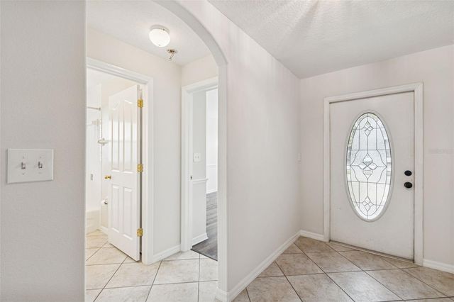 2515 W LEROY STREET, Tampa, FL 33607