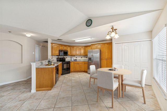 2515 W LEROY STREET, Tampa, FL 33607