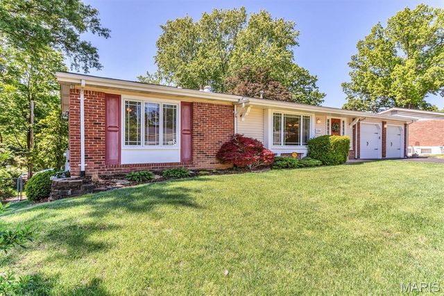 12364 Worthington Drive, Unincorporated, MO 63128