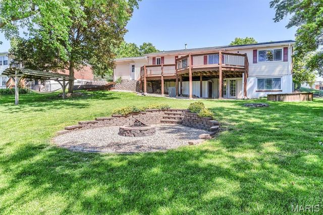 12364 Worthington Drive, Unincorporated, MO 63128