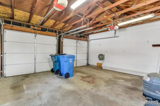 12364 Worthington Drive, Unincorporated, MO 63128