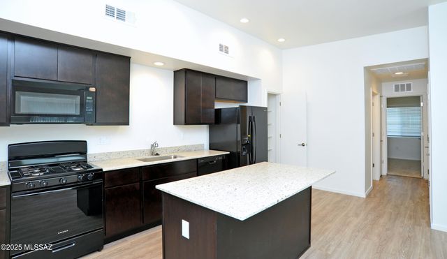 1828 S Math Quiz Drive, Tucson, AZ 85711