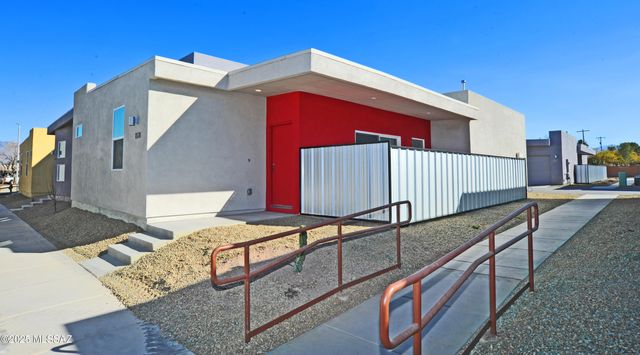 1828 S Math Quiz Drive, Tucson, AZ 85711