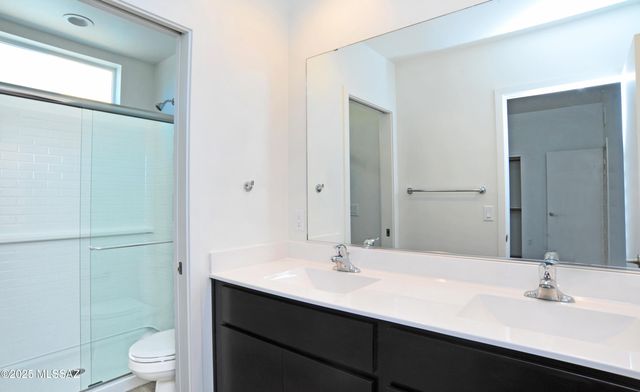 1828 S Math Quiz Drive, Tucson, AZ 85711