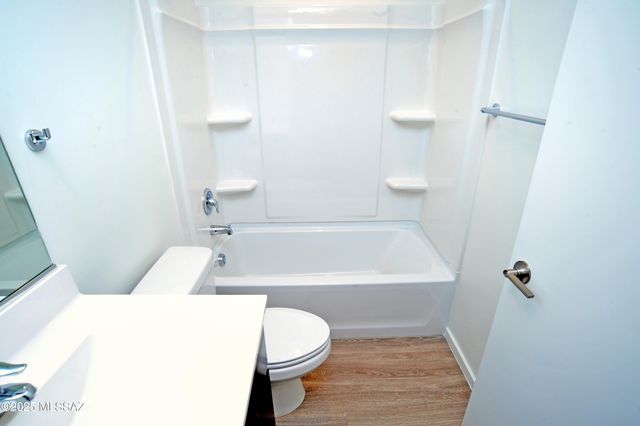 1828 S Math Quiz Drive, Tucson, AZ 85711