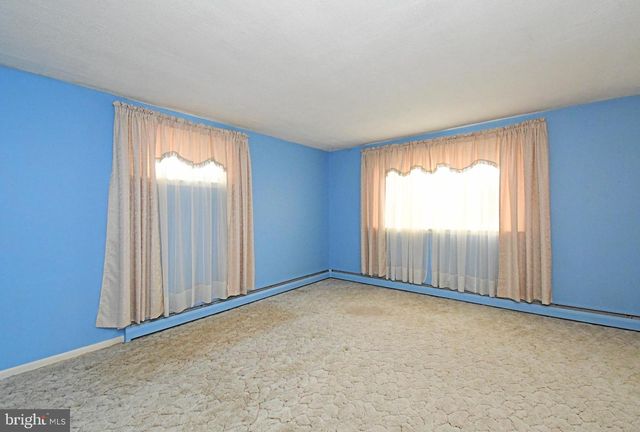 466 CEDAR ST, Lansdale, PA 19446