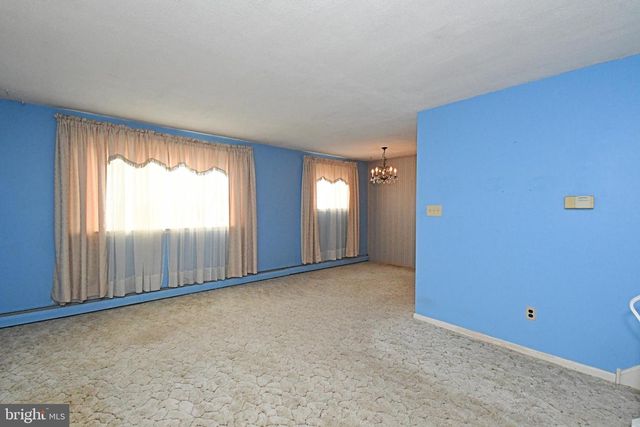 466 CEDAR ST, Lansdale, PA 19446