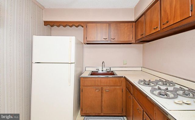 466 CEDAR ST, Lansdale, PA 19446