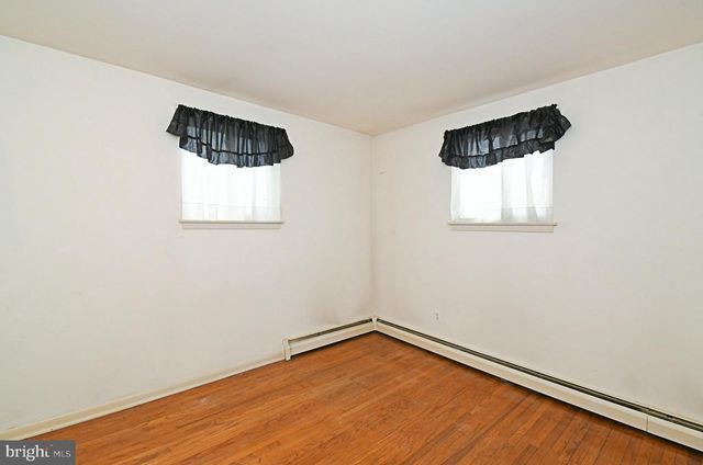 466 CEDAR ST, Lansdale, PA 19446