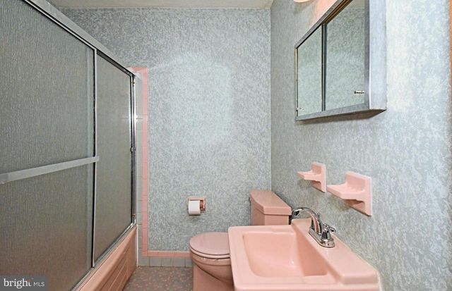 466 CEDAR ST, Lansdale, PA 19446