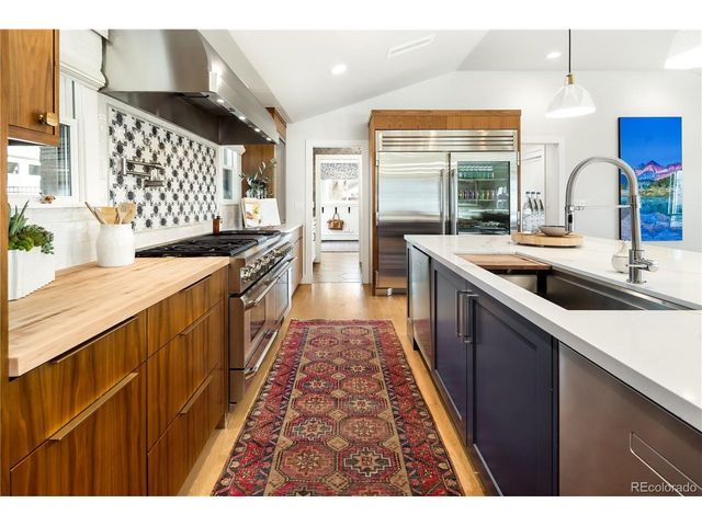 3720 S Dahlia St, Denver, CO 80237