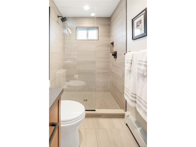 3720 S Dahlia St, Denver, CO 80237