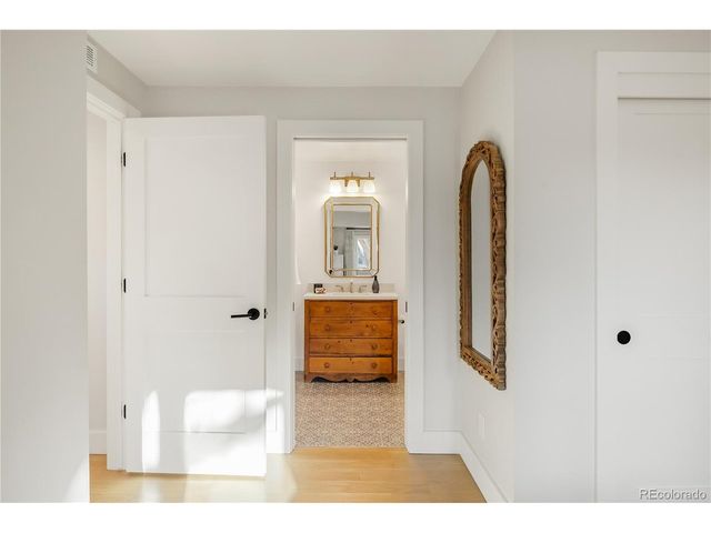 3720 S Dahlia St, Denver, CO 80237