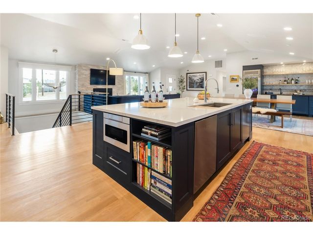 3720 S Dahlia St, Denver, CO 80237