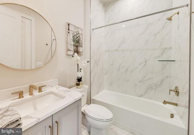 6934 RENITA LN, Bethesda, MD 20817