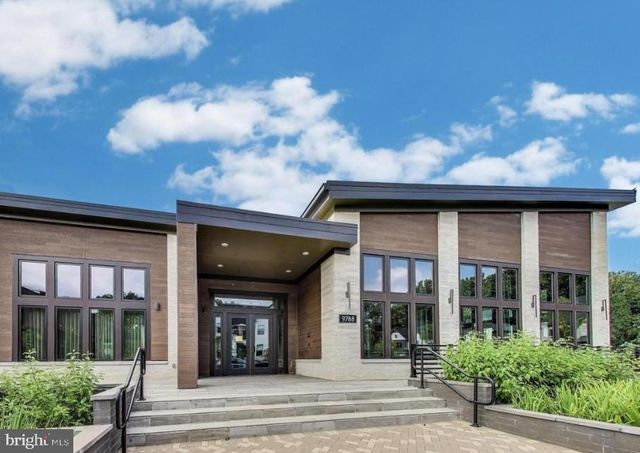 6934 RENITA LN, Bethesda, MD 20817