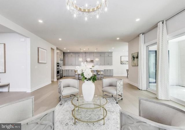 6934 RENITA LN, Bethesda, MD 20817